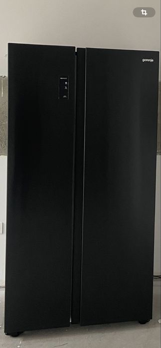 Frigider Side by Side