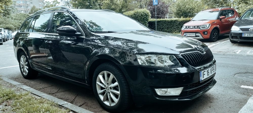 Skoda Octavia 1.2 benzină E5 dsg 7 viteze automată înmatriculată