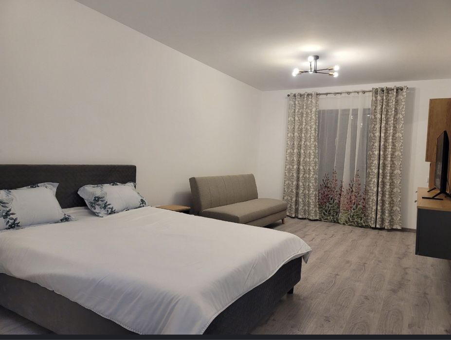 Garsoniera Moderna Cristian