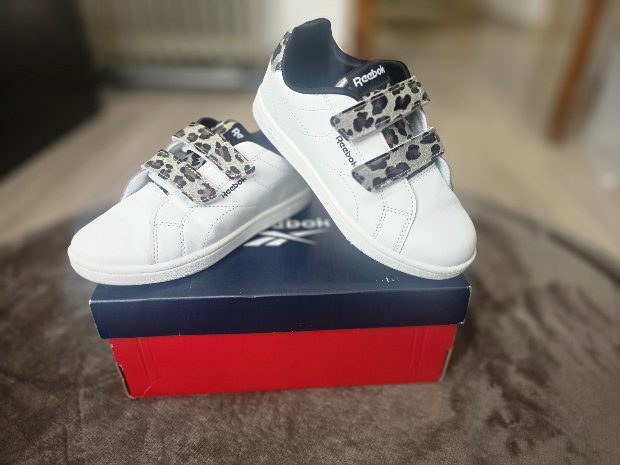 Reebok маратонки