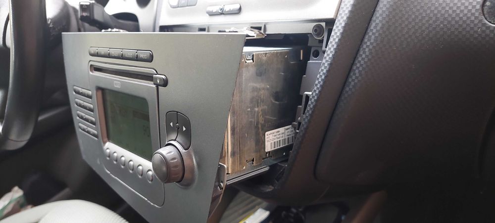 Радио за  Seat Altea