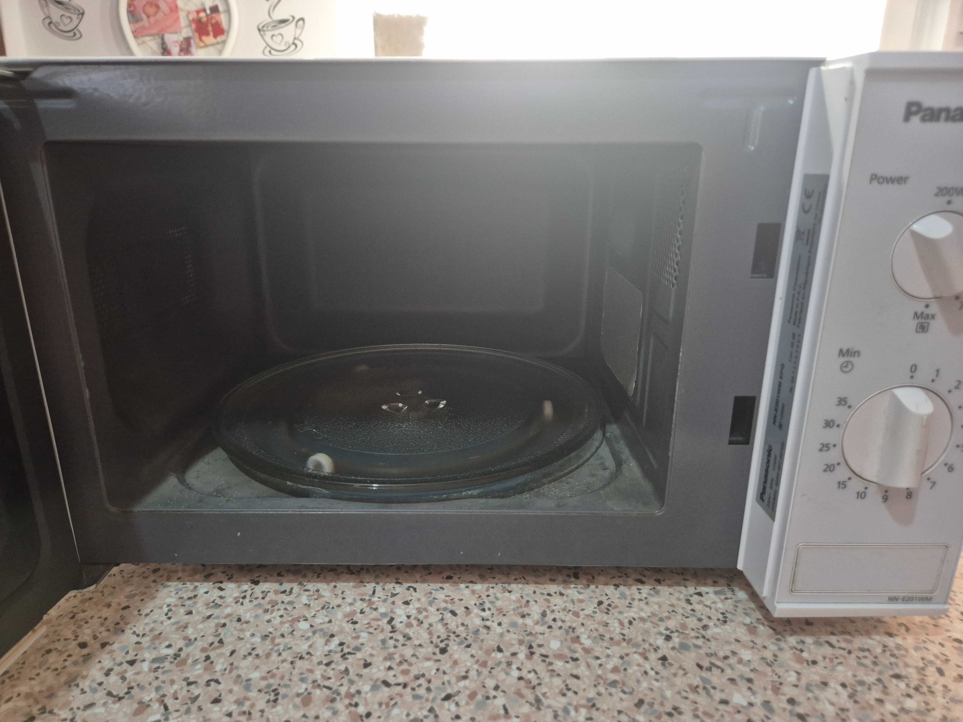 Микровълнова печка Панасоник