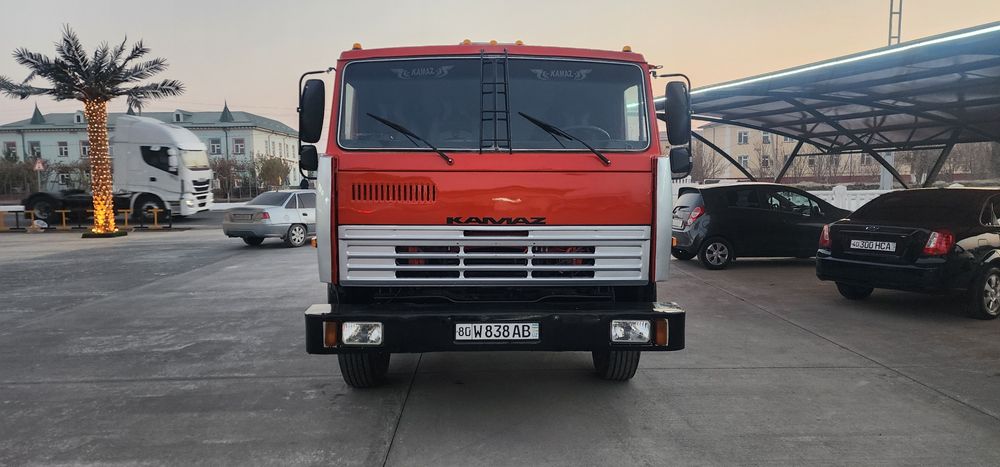 Камаз самосвал сотилади 1990 йил