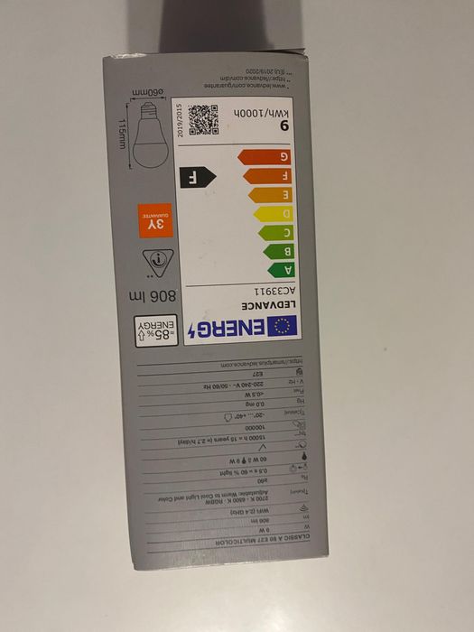 Becuri smart rgb