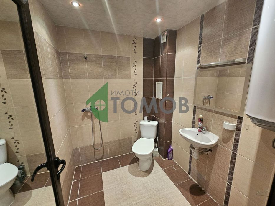 Дава се под наем Тристаен апартамент в Стара Загора, Била - 92 кв.м за 357 € - Снимка #4