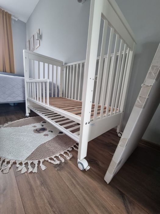 Бебешко креватче / легло Treppy 0-48 месеца + матрак 120х60 + модул