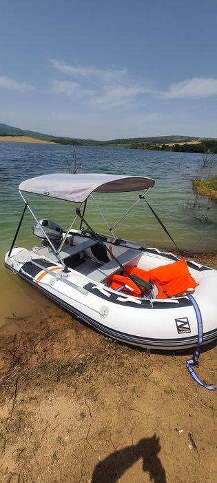 Лодка zander твърдо дъно + двигател хонда +подаръци ,намалена цена!