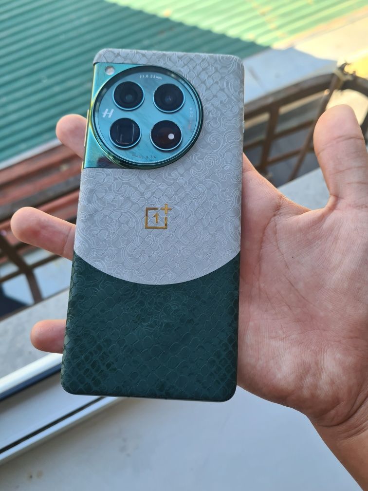 OnePlus 12 512/16