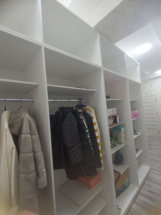 Chilonzor 19 da kv bor 42 kvadratik hamma sharoitlar bor