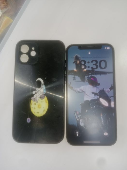 Айфон 12 128Gb.    .