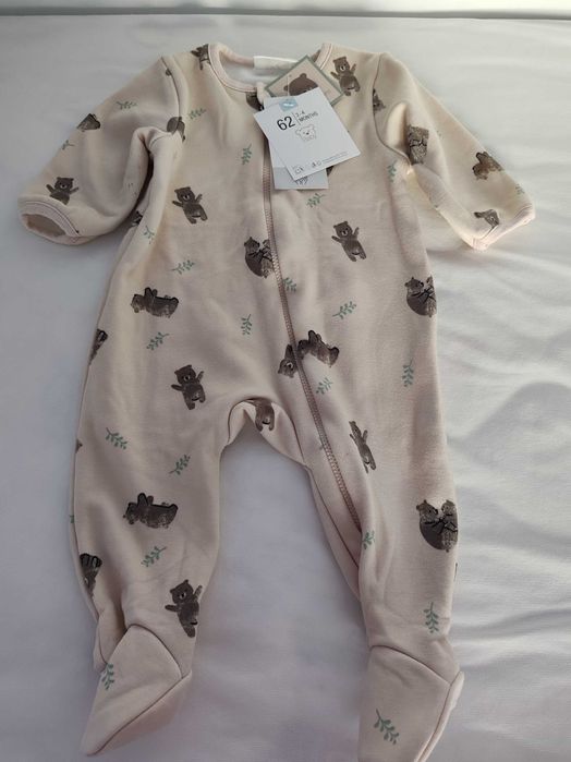 Нови бебешки дрехи с етикет