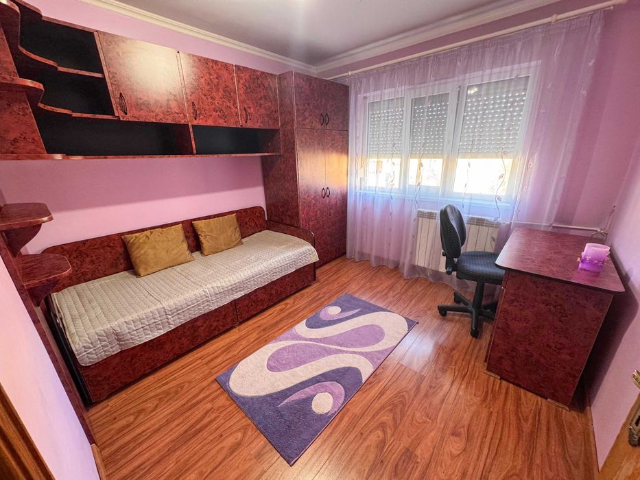 Vand apartament 2 camere, tip PB, decomandat, Rogerius