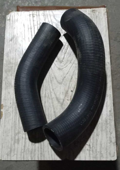 Патрубки и глушитель от Волги.