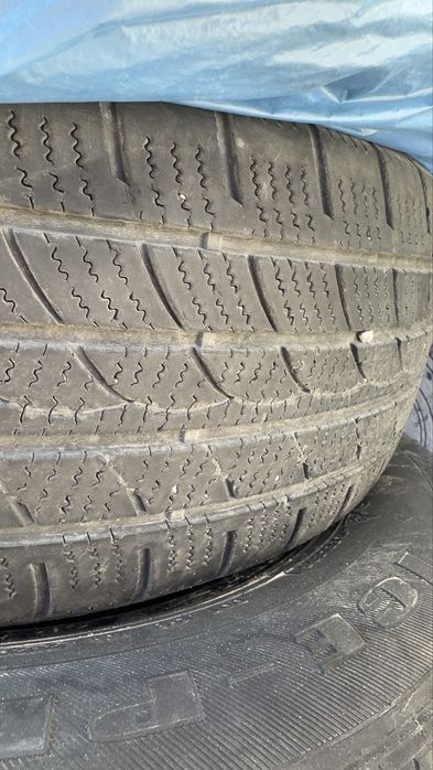Vând set 4 cauciucuri 235/65 R17 M+S