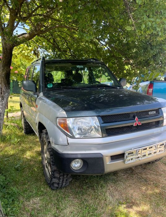 Pajero pinin 2.0 GDI benzină, an 2002 sau schimb cu autoplatforma
