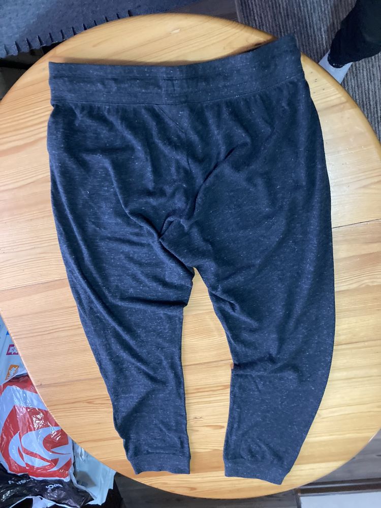 Мъжки оригинални долнища Adidas . Nike
