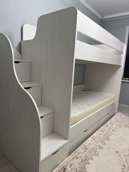 Продам кровать в новом состоянии