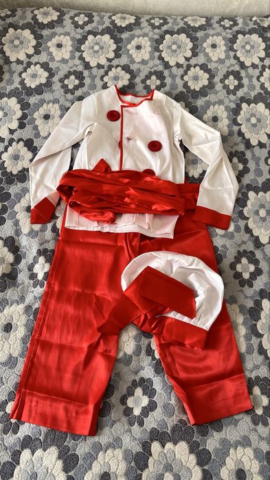 Продаётся костюм