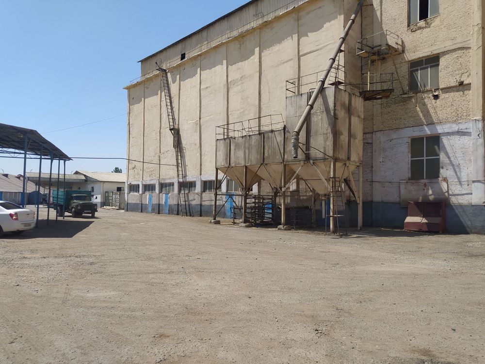 Помещения под производства или склад Янгиюль
