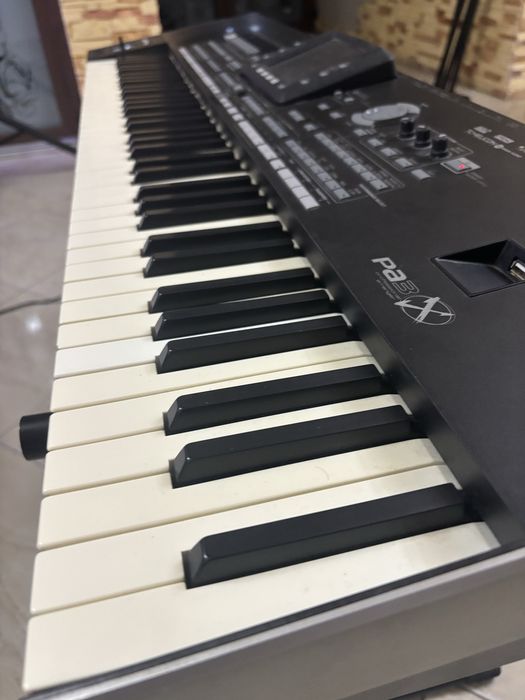 Korg Pa3x 76 clape