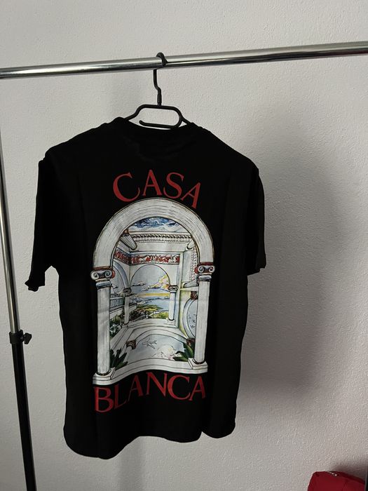 Tricouri diverse marci