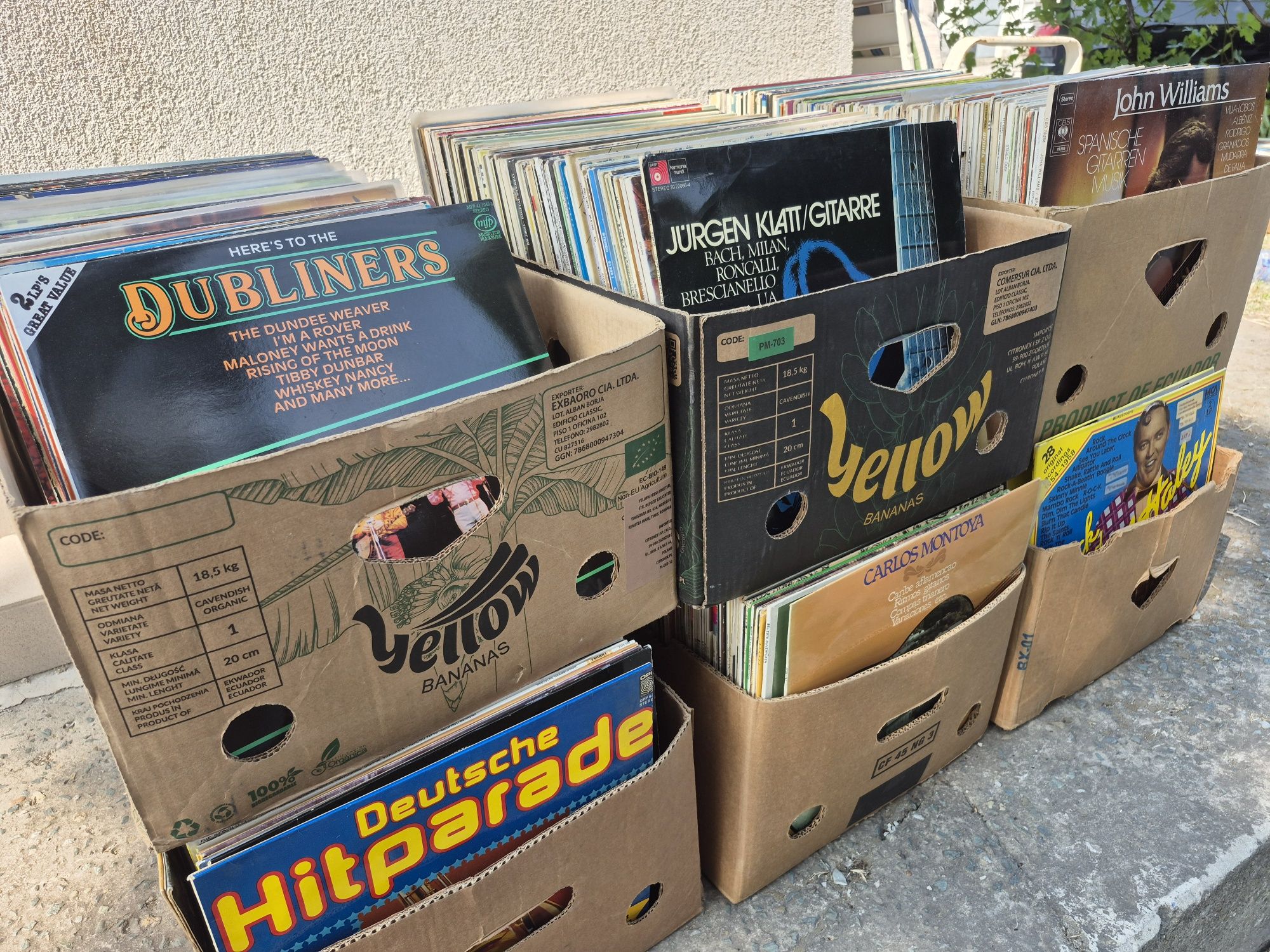 Vând Lot 2000 Discuri Vinil colectie muzica usoara mixta straina