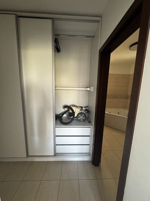 Dressing cu usi culisante