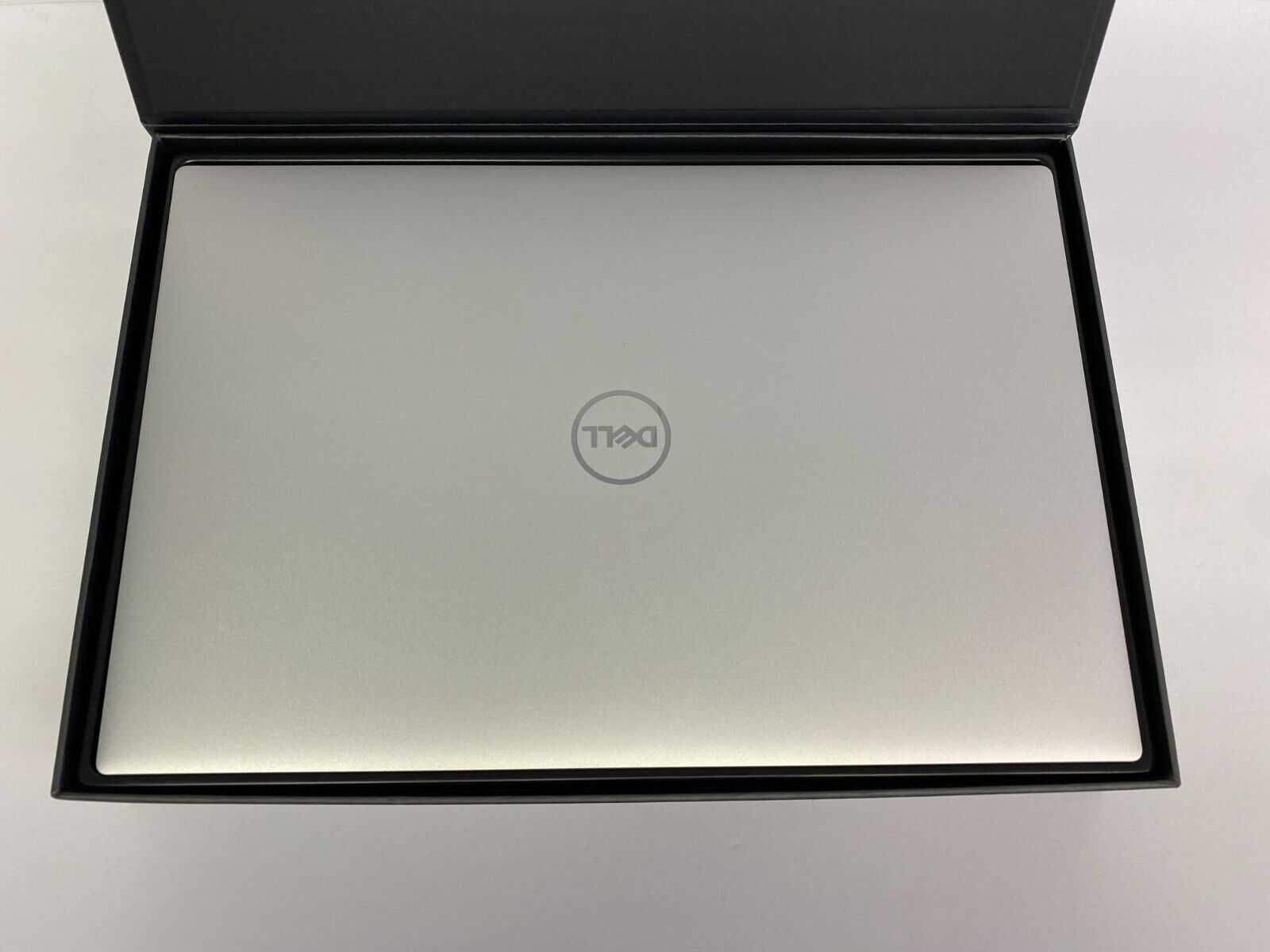 Dell XPS 15 9520 i7-12700H