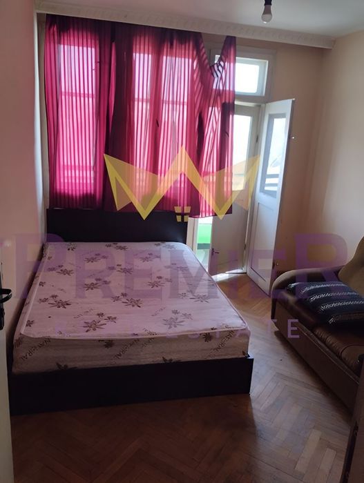 Дава се под наем Четиристаен апартамент в Варна, Победа - 100 кв.м за 407.49 € - Снимка #6