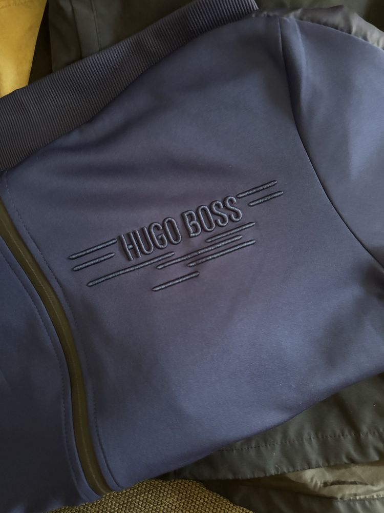 Мъжки суитчер Hugo Boss / XL