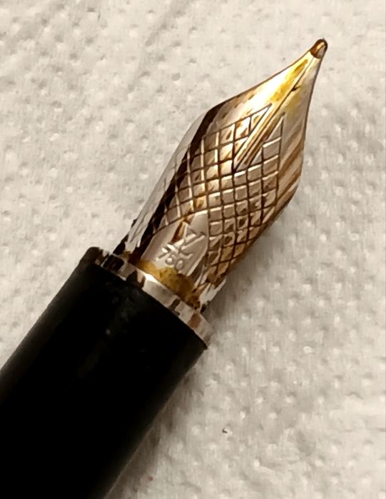 Stilou Louis Vuitton Original nu Cartier , Mont Blank