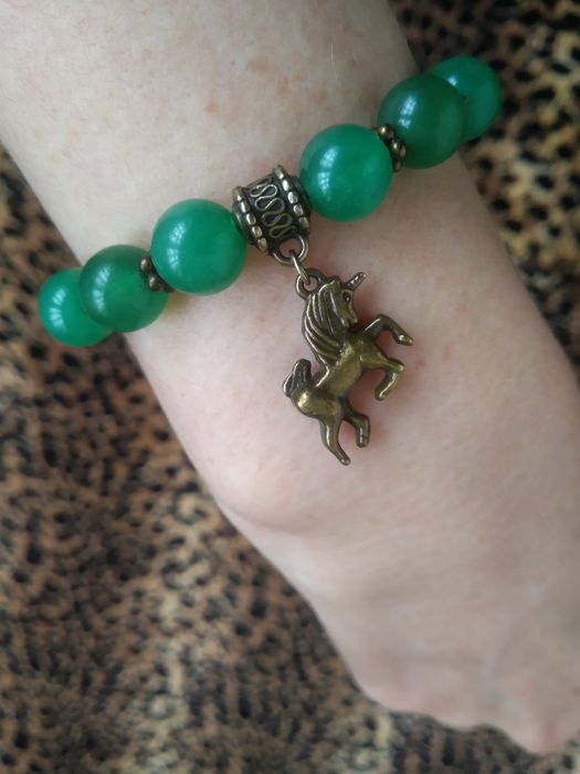 Браслет из натуральных камней