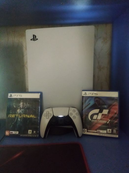 PS5+две игры,один джойстик