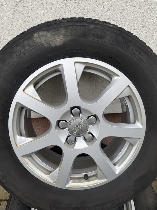 Jante originale audi q5 anvelope iarna 235/65/17 dot 2017 capace origi