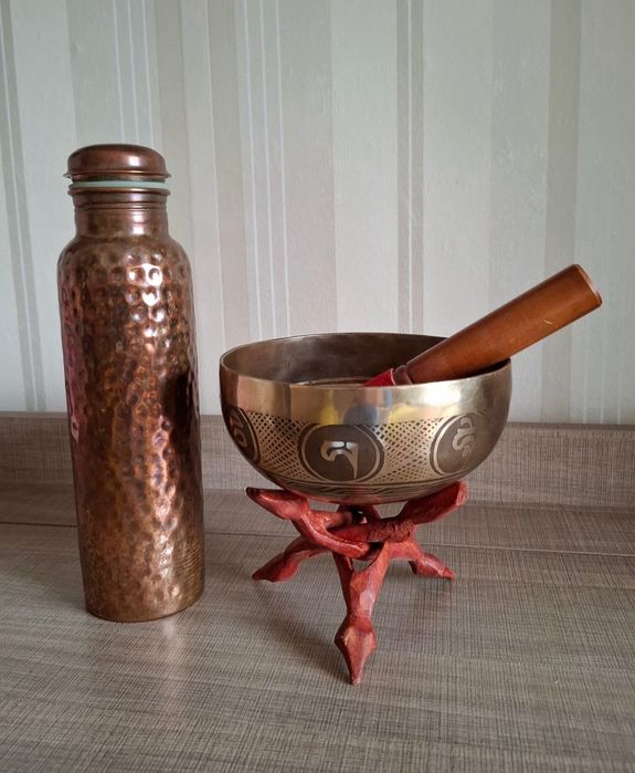 Тибетска пееща купа