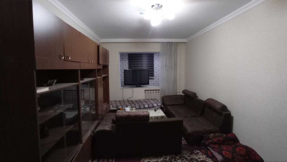 Продается 4-комнатная квартира, 81 м²