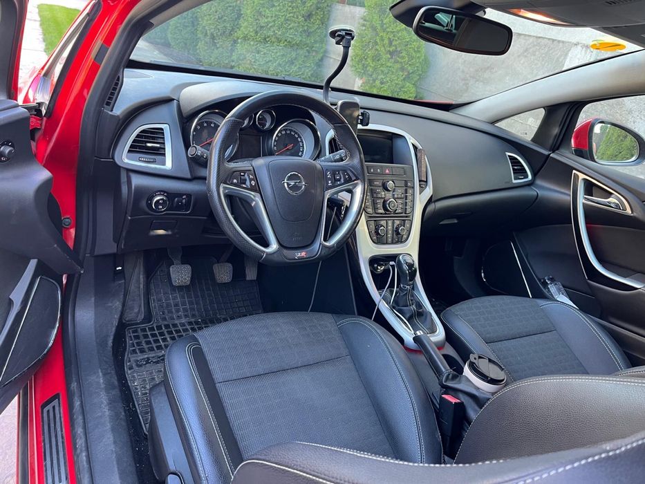 Opel Astra J GTC 1.4 Benzina