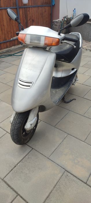 Vând scuter Aprilia amico 49cm3