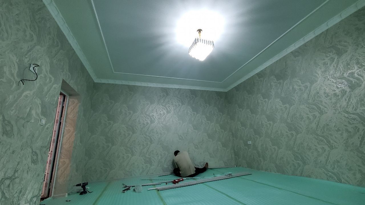 Havli 2 sotiq joyi zur tinj kucha sadik bor maktab bor.
