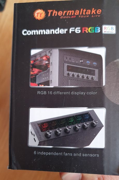 Thermaltake Commander F6 RGB LCD Multi Fan Controller