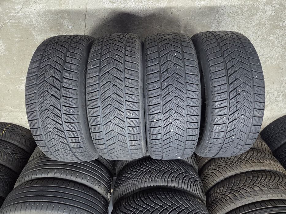 Set 4 anvelope SH iarna Pirelli 235/50/18 dot 2019-2022