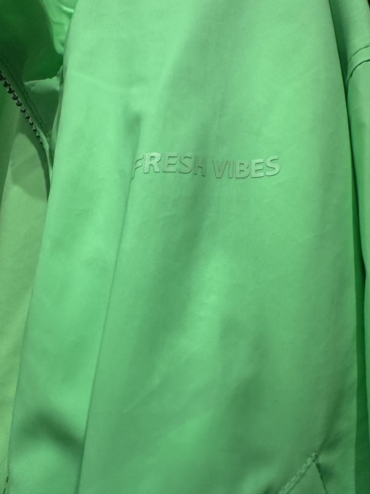 Дамско яке Bershka
