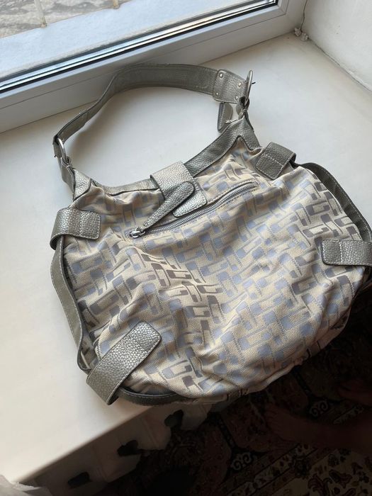 Новая женская сумка Guess
