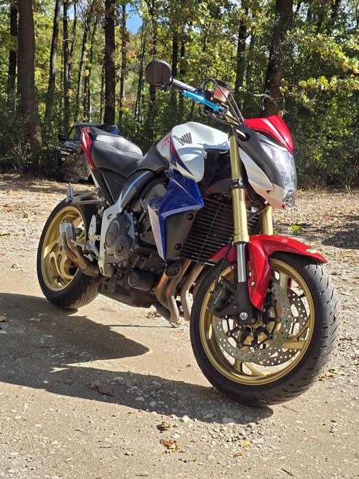 HONDA CB 1000R 2011 EDITIE HRC EXTREME stare foarte buna