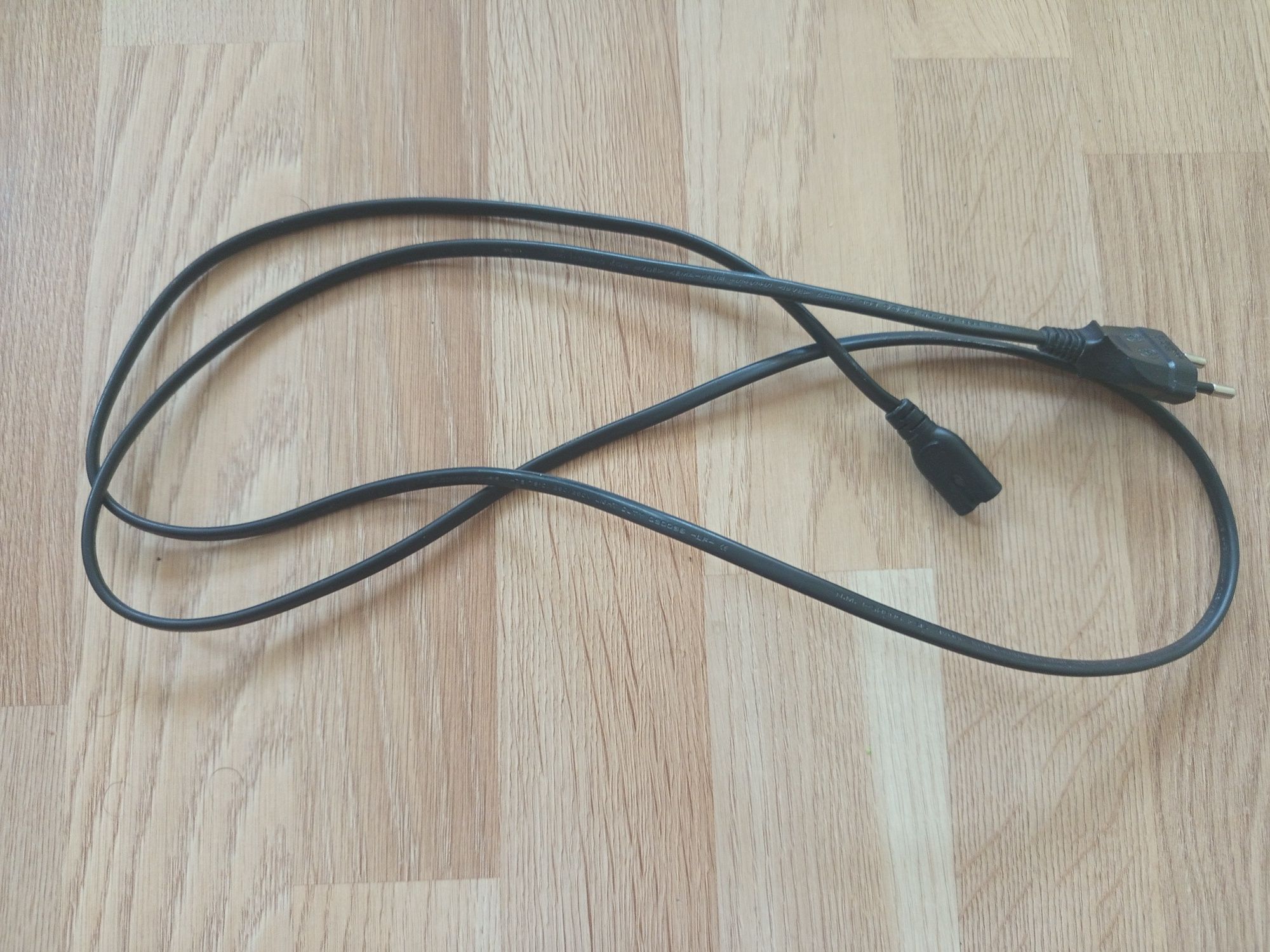 Продавам плейстейшън 3