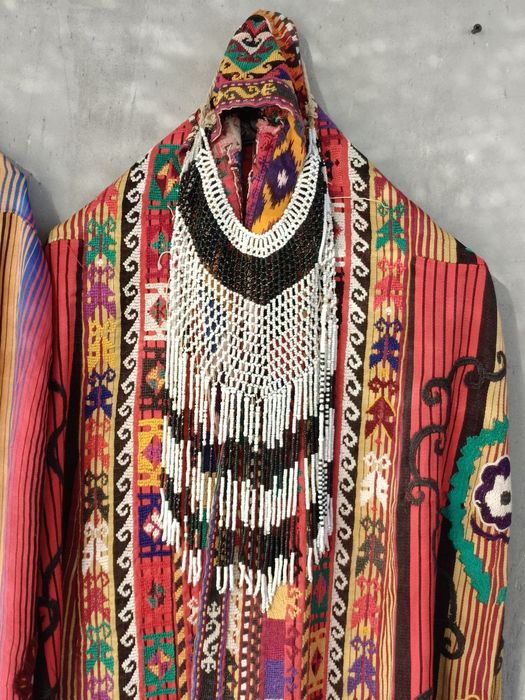 Antikvar buyumlar hammasi optim sotiladi