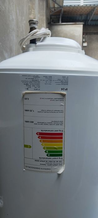 Ariston 80lt  Ukraina