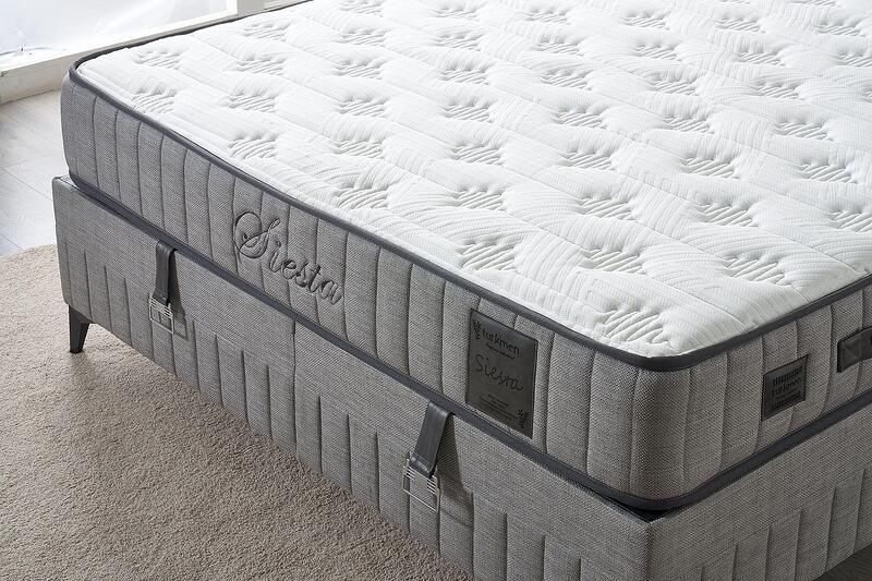 Тапицирано легло Siesta