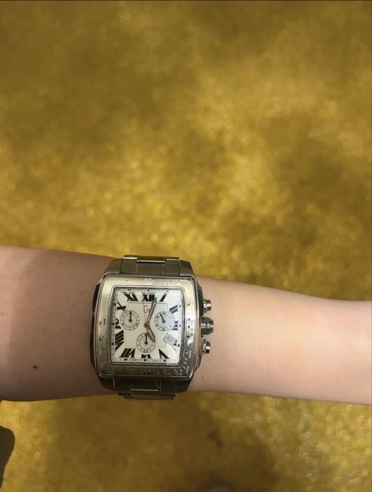 ceas guess barbatesc