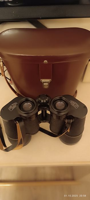 Бинокль CARL ZEISS 10x50W